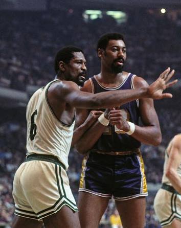 顺应民意？东体：国足或变阵双后腰，塞鸟前腰＆解放韦世豪.